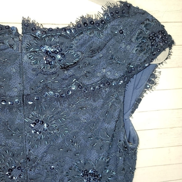 TADASHI SHOJI NAVY CAP SLEEVE FLORAL BEADED LACE AND SATIN SKIRT DRESS SZ 4 - Picture 11 of 12
